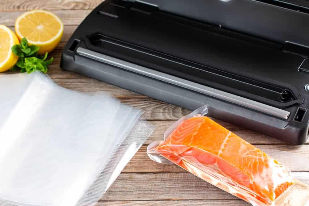 Vacuum Sealer with Suitable Bags